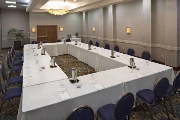 DoubleTree By Hilton Hotel Oak Ridge image 11