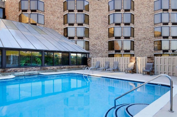DoubleTree By Hilton Hotel Oak Ridge image 8
